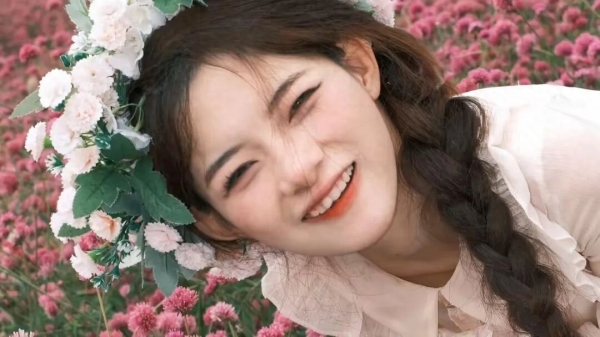 脑瘫女孩做美妆博主，帮家中还债40余万